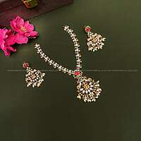 lakshmi chain with pavalam and beads