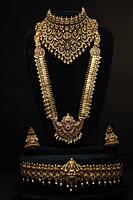 CHOKER WITH KASUMALAI