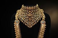 CHOKER WITH KASUMALAI